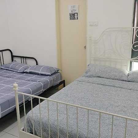 Vista Alam Serviced Apartment Near Idcc Sacc Pkns Uitm Msu Avisena Shah Alam Esterno foto
