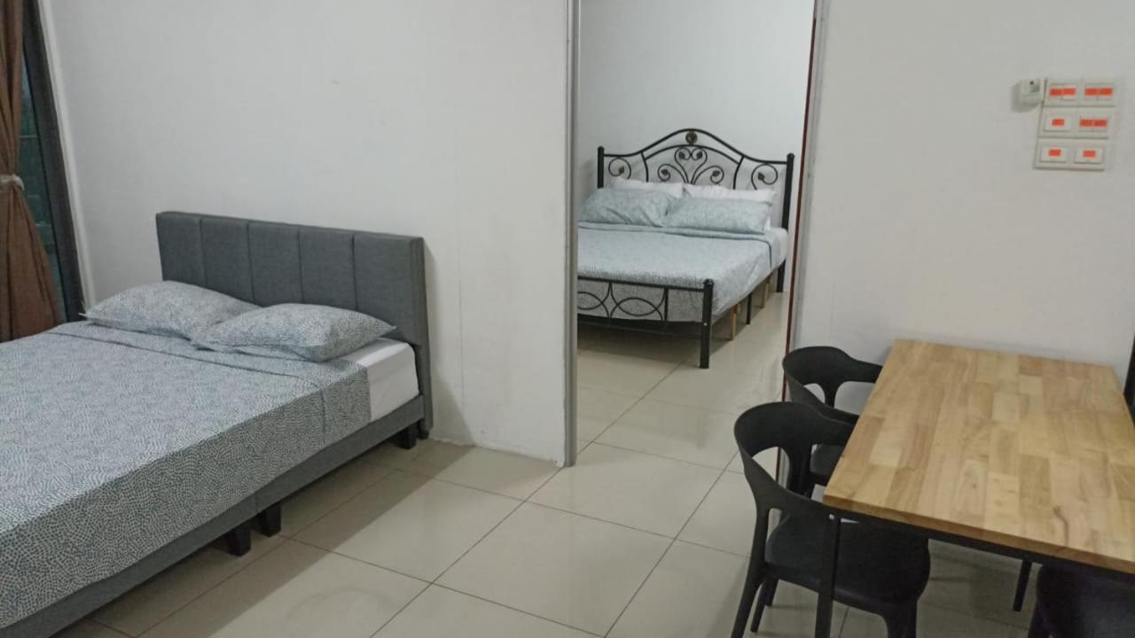 Vista Alam Serviced Apartment Near Idcc Sacc Pkns Uitm Msu Avisena Shah Alam Esterno foto