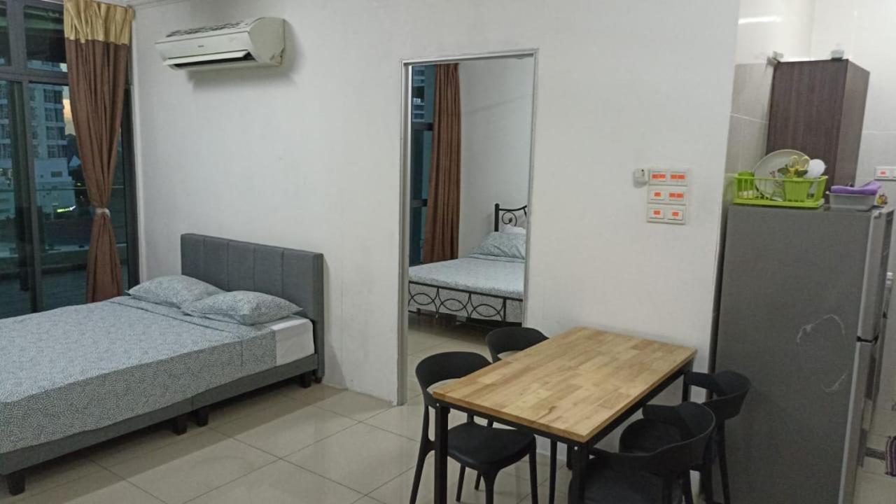 Vista Alam Serviced Apartment Near Idcc Sacc Pkns Uitm Msu Avisena Shah Alam Esterno foto