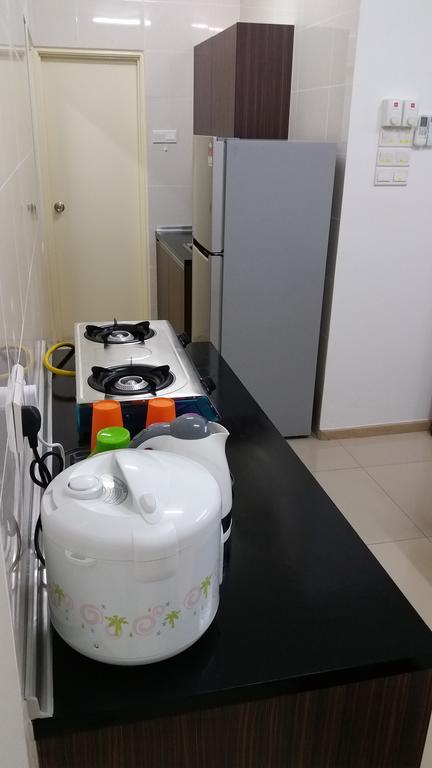 Vista Alam Serviced Apartment Near Idcc Sacc Pkns Uitm Msu Avisena Shah Alam Esterno foto